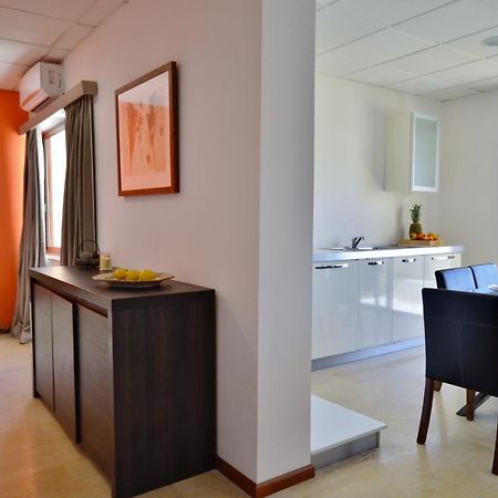 Apartament Large St Julians Central 2 St. Julian's Zewnętrze zdjęcie