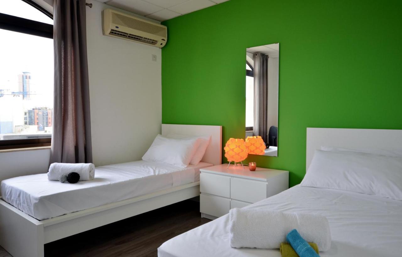 Apartament Large St Julians Central 2 St. Julian's Zewnętrze zdjęcie