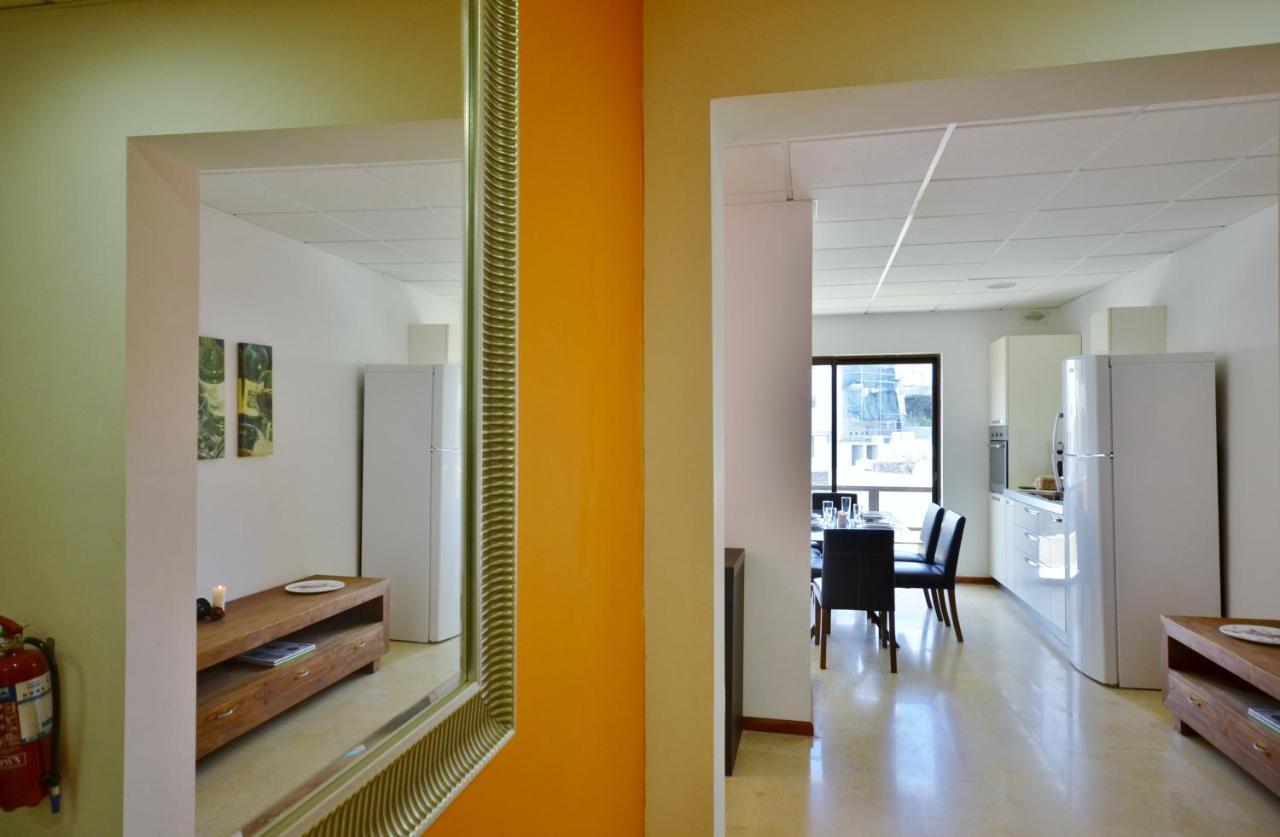 Apartament Large St Julians Central 2 St. Julian's Zewnętrze zdjęcie