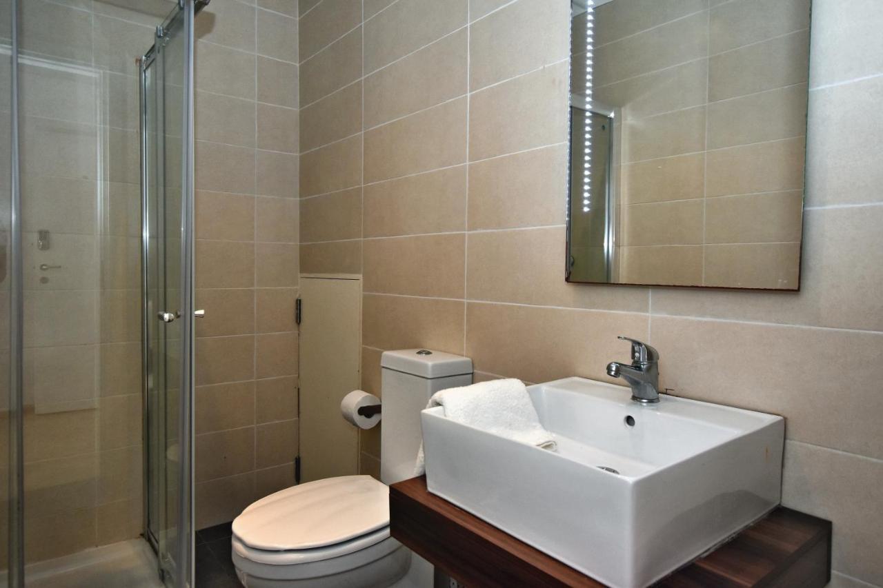Apartament Large St Julians Central 2 St. Julian's Zewnętrze zdjęcie